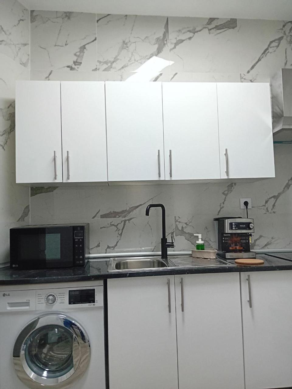 Smart Suite Madrid Eksteriør bilde