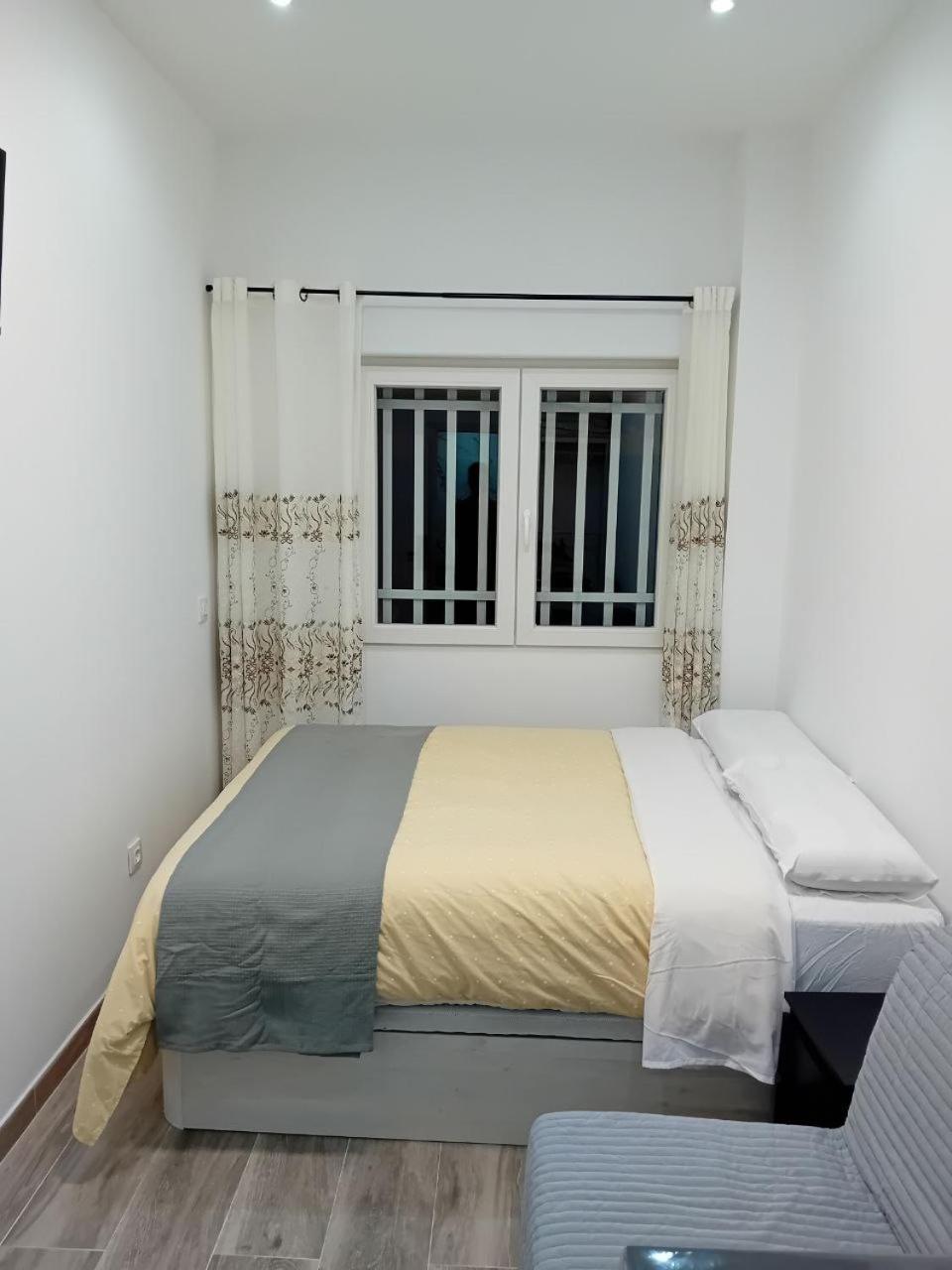 Smart Suite Madrid Eksteriør bilde